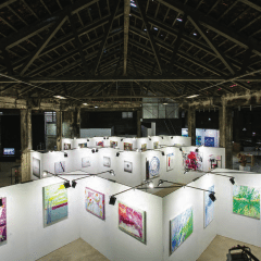 Lady in red – New and exciting beginnings for the art gallery in Lagoa