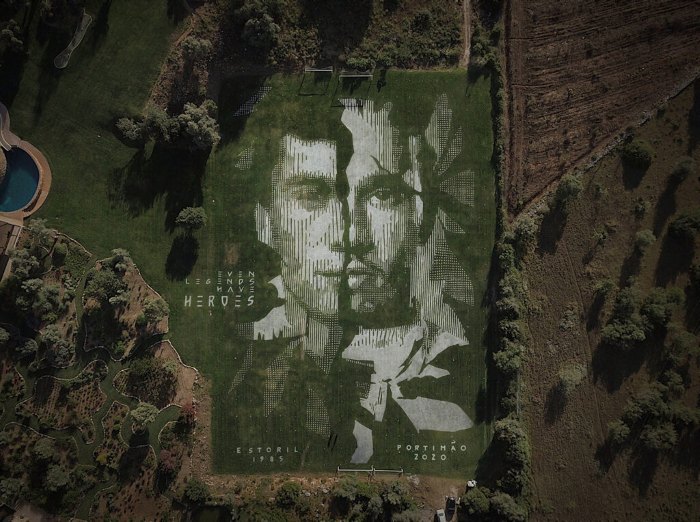 Algarve artist wows again with giant painting of F1 legends
