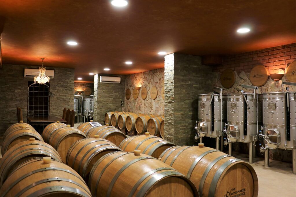 Private Winemakers Room Quinta dos Vales Become a Remote Winemaker