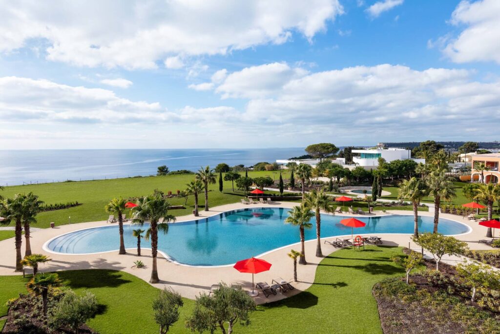 Cascade-Wellness-Resort-Living-in-the-Algarve-Free-Live-Seminar-June-15th-2022
