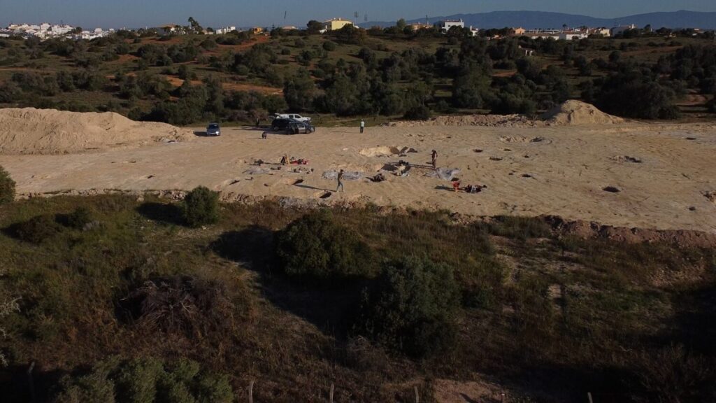 3. Excavations at Quinta dos Pocos site, Lagoa - Algarve Archaeological Association (AAA)