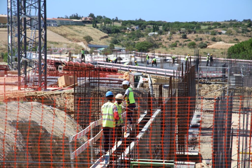 Construction is already underway ©Bruno Filipe Pires_Open Media Group