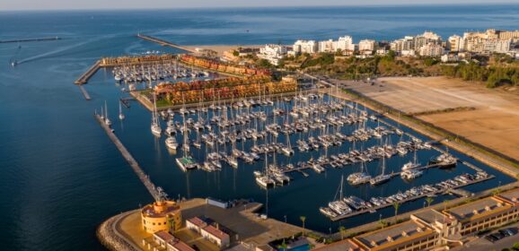 Portimão Marina wins Best Marina in Southern Europe award at the World Luxury Travel Awards