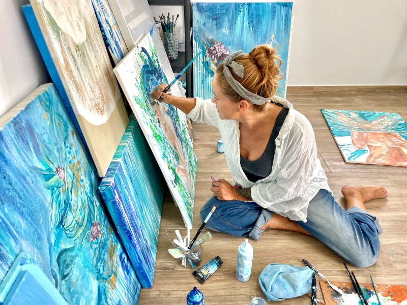 Vilma Vicente Working