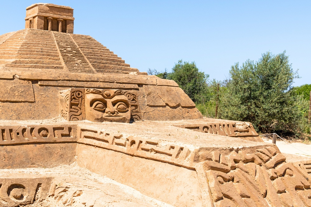SandCity in Lagoa sculpture 4