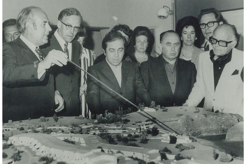 Vilalara Hotel History Pictures 2