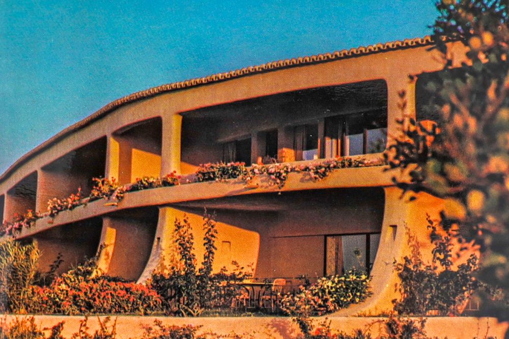 Vilalara Hotel History Pictures 2